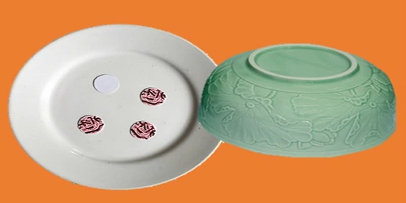 Cách chơi xóc đĩa ngoài đời so sánh